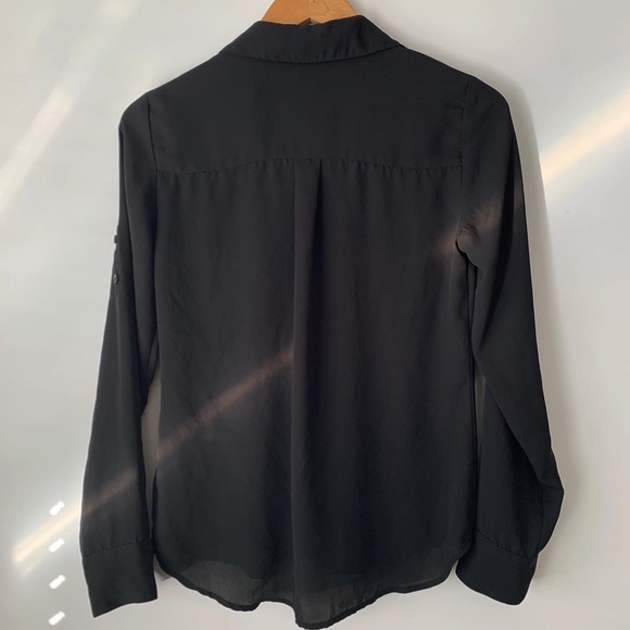 💛4/$20 | EXPRESS Portofino Studded Collar Long Sleeve Pocket Chiffon Shirt - Picture 2 of 6